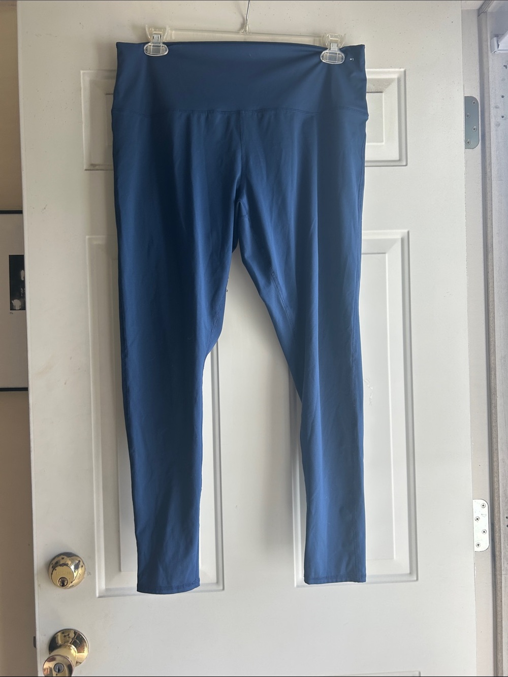 Amazon Women’s Blue High-Waist Leggings